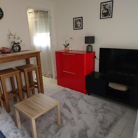 Agreable T2/Centre-Ville *10 Min Gare* Bourgoin-Jallieu Екстер'єр фото