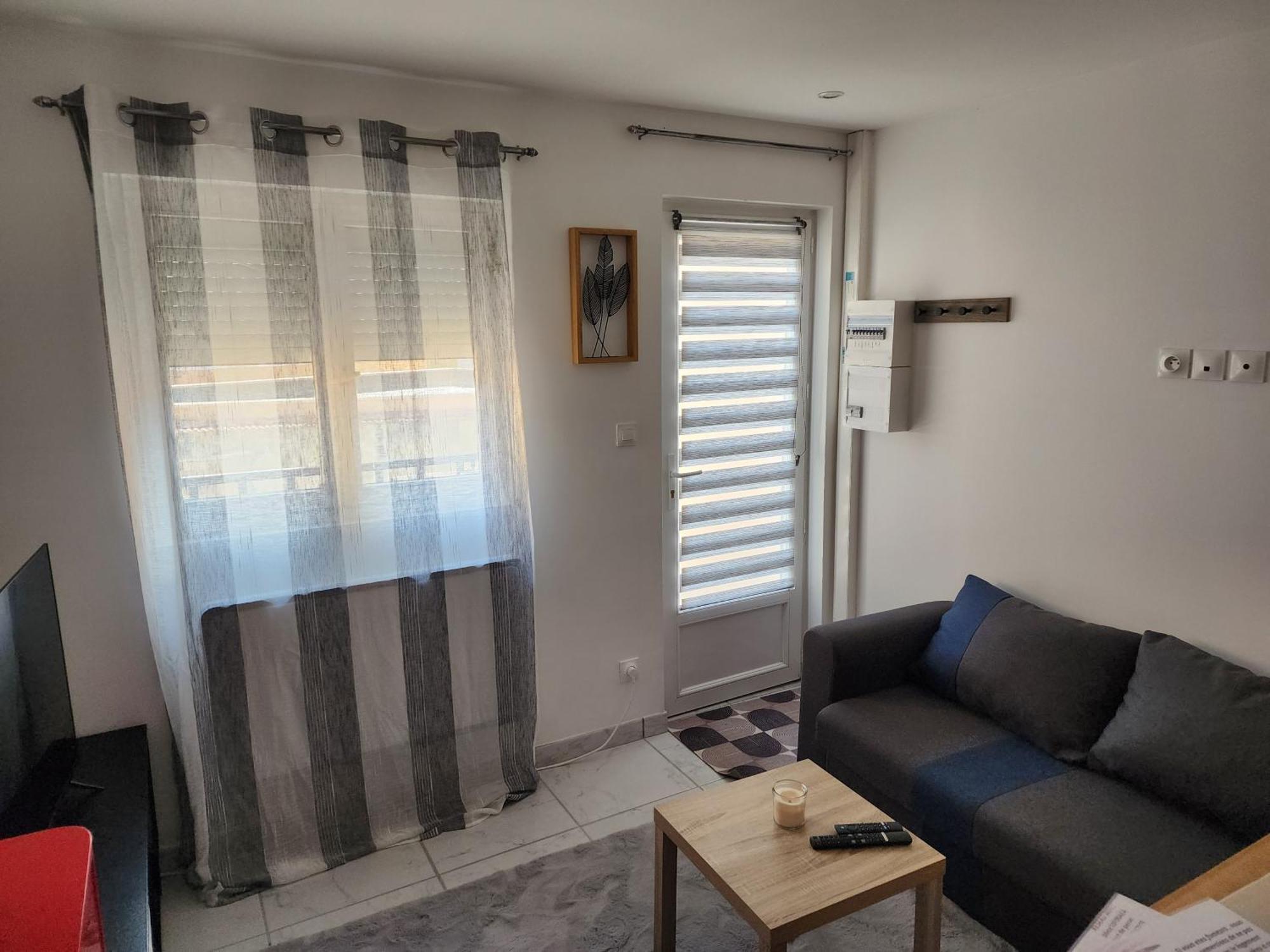Agreable T2/Centre-Ville *10 Min Gare* Bourgoin-Jallieu Екстер'єр фото